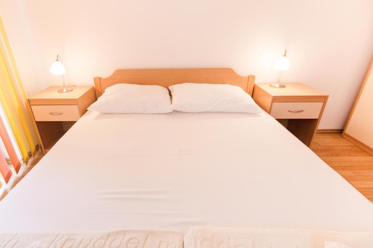 Apartments Natasa Murage Екстер'єр фото